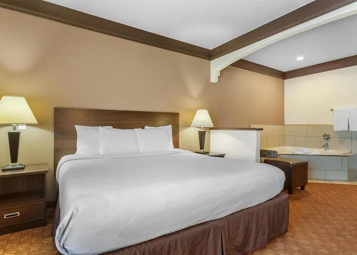 Western Tolleson Hotel