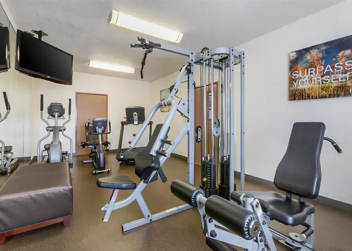 Western Tolleson Hotel 2*